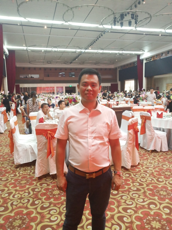 五月酷猪的第一张照片--佛山蓝颜知己交友网