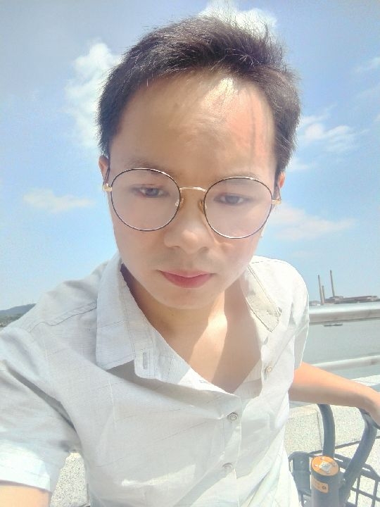 楠呐的第三张照片--佛山蓝颜知己交友网