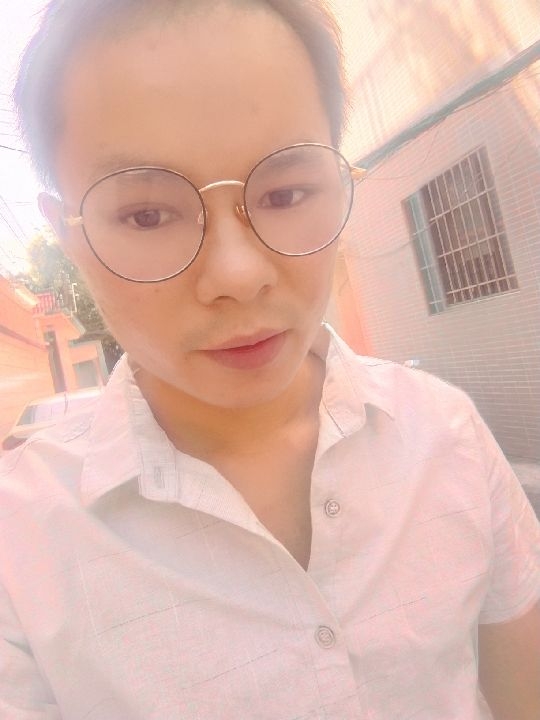 楠呐的第四张照片--佛山蓝颜知己交友网