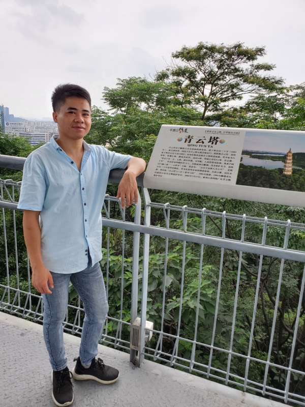 尚德的第一张照片--佛山蓝颜知己交友网