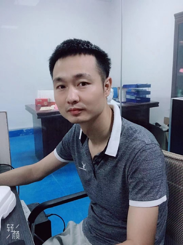 不忘初心的第一张照片--佛山蓝颜知己交友网