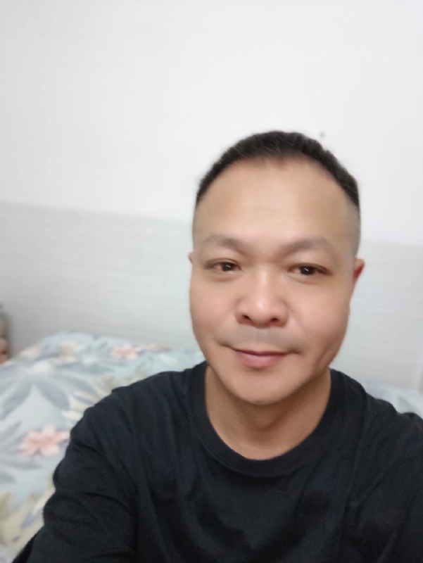 王某某的第一张照片--佛山蓝颜知己交友网