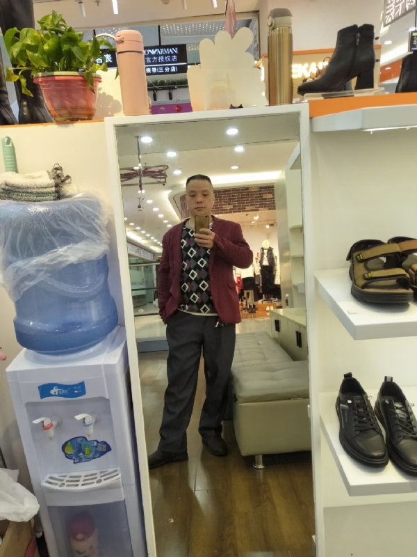 真诚征婚的第四张照片--佛山蓝颜知己交友网